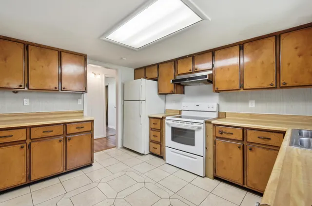 $160,000 | 614 West Leon Street, Perry, FL 32347