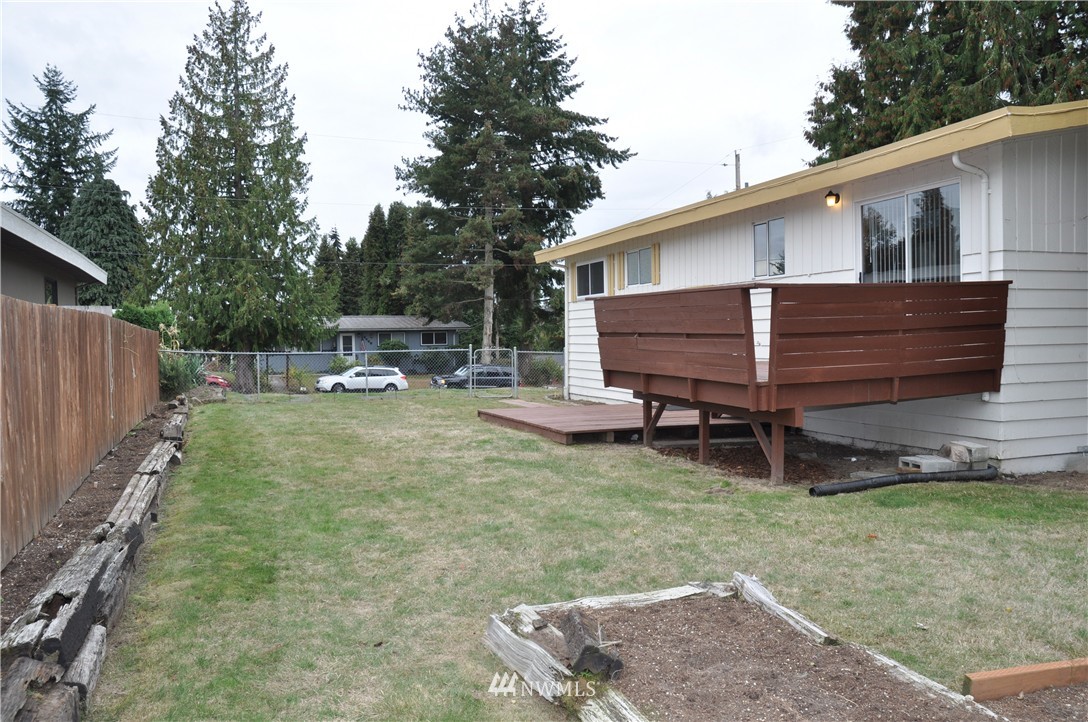 2310 Dayton Avenue Northeast Renton, WA 98056 - Photo 17 of 20 Gallery Image 17