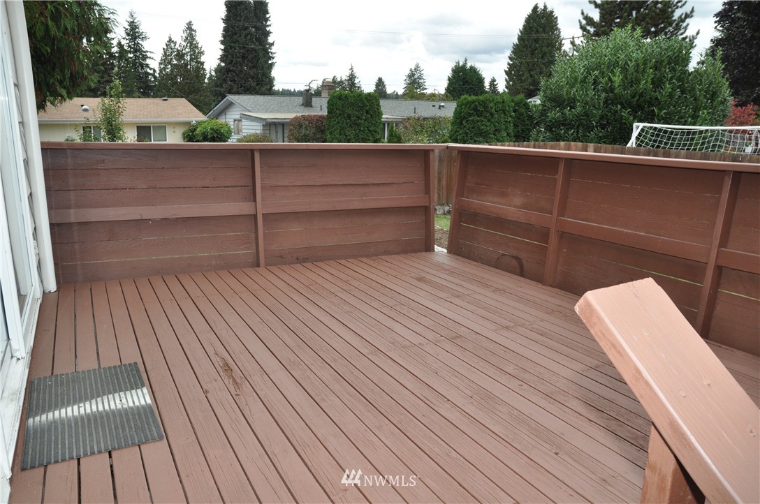 2310 Dayton Avenue Northeast Renton, WA 98056 - Photo 19 of 20 Gallery Image 19