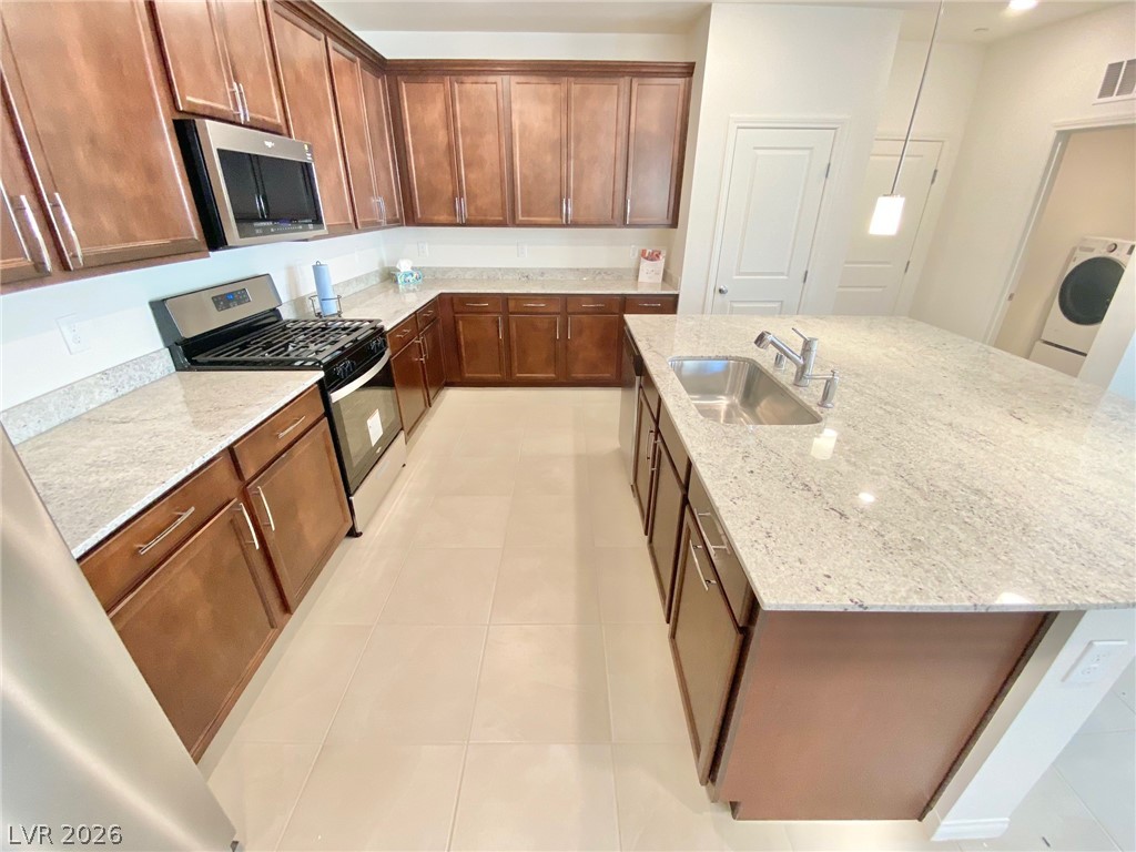 2610 Ercolano Street Henderson, NV 89044 - Photo 9 of 40