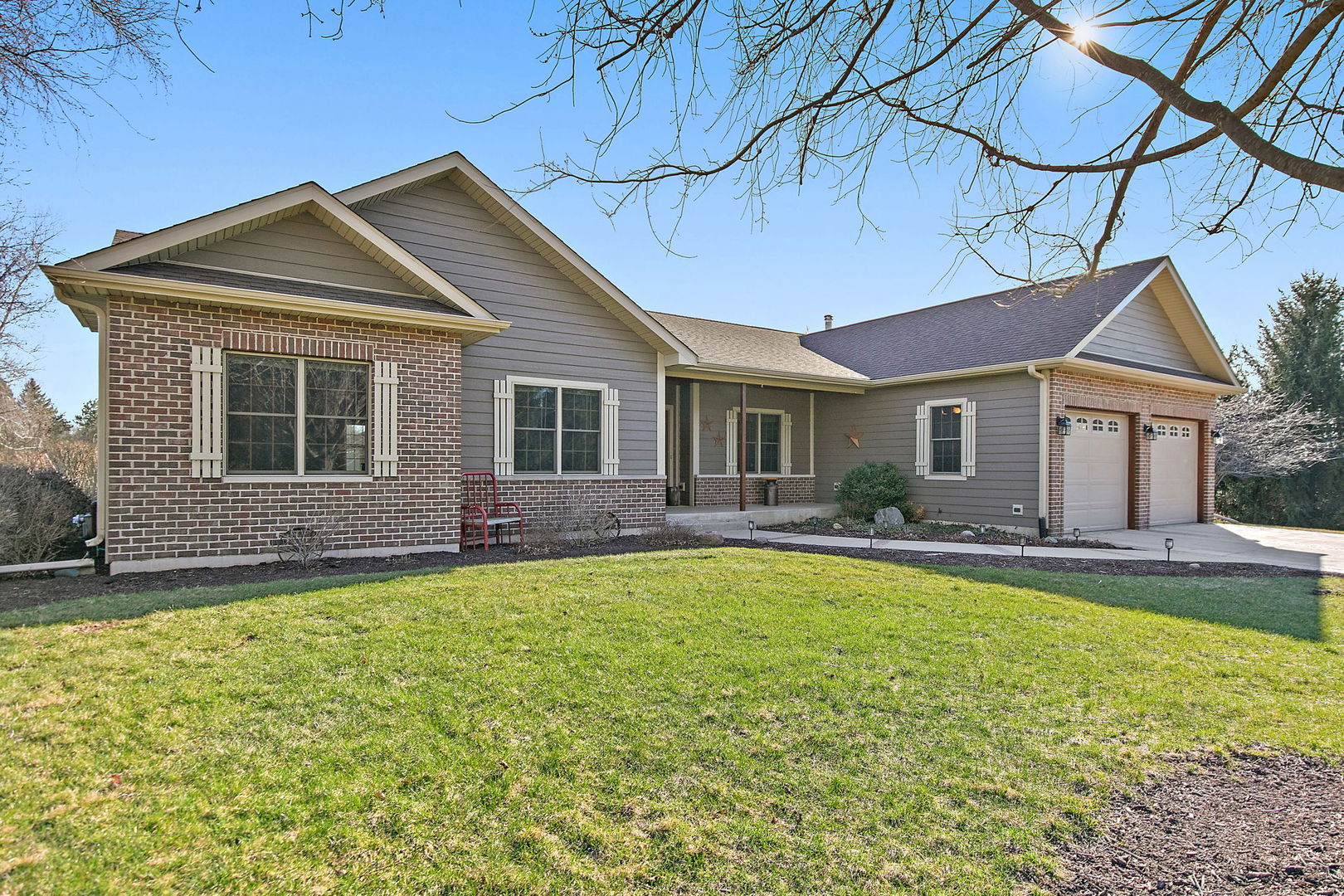 22011 Pringle Drive Marengo, IL 60152 - Photo 1 of 49
