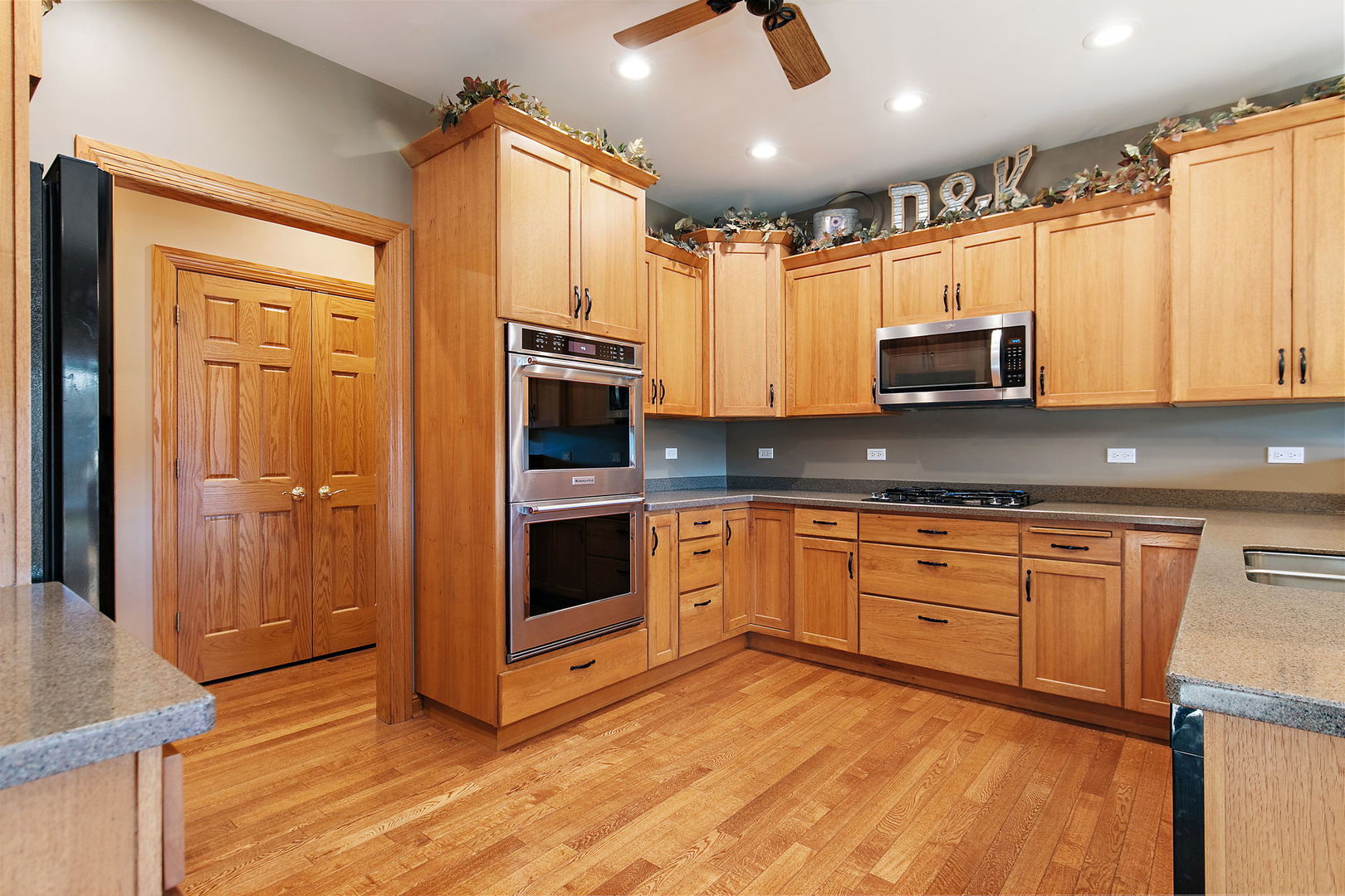 22011 Pringle Drive Marengo, IL 60152 - Photo 10 of 49