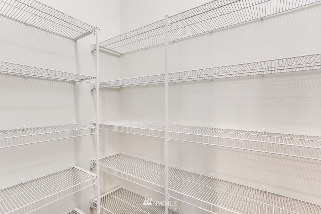 710 Southwest 126th Street Seattle, WA 98146 - Photo 31 of 37 Gallery Image 31