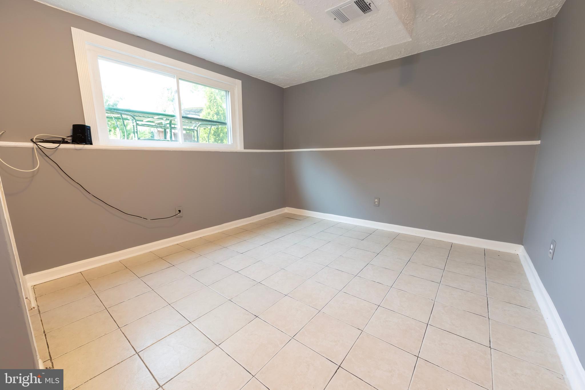 550 Logan Street Frederick, MD 21701 - Photo 24 of 31