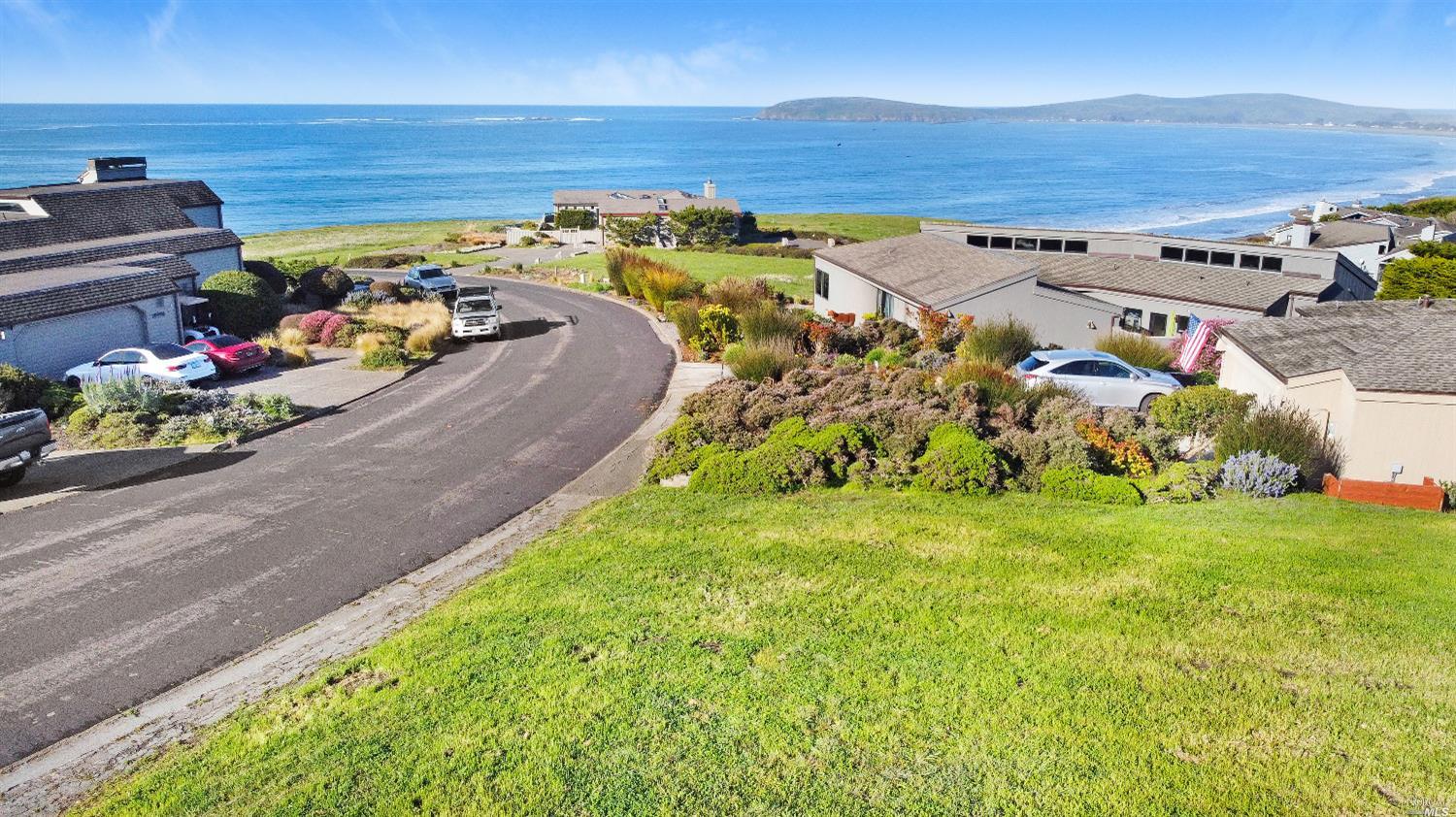 20973 Pelican Loop Bodega Bay, CA 94923 - Photo 1 of 1 a view of a garden with an ocean