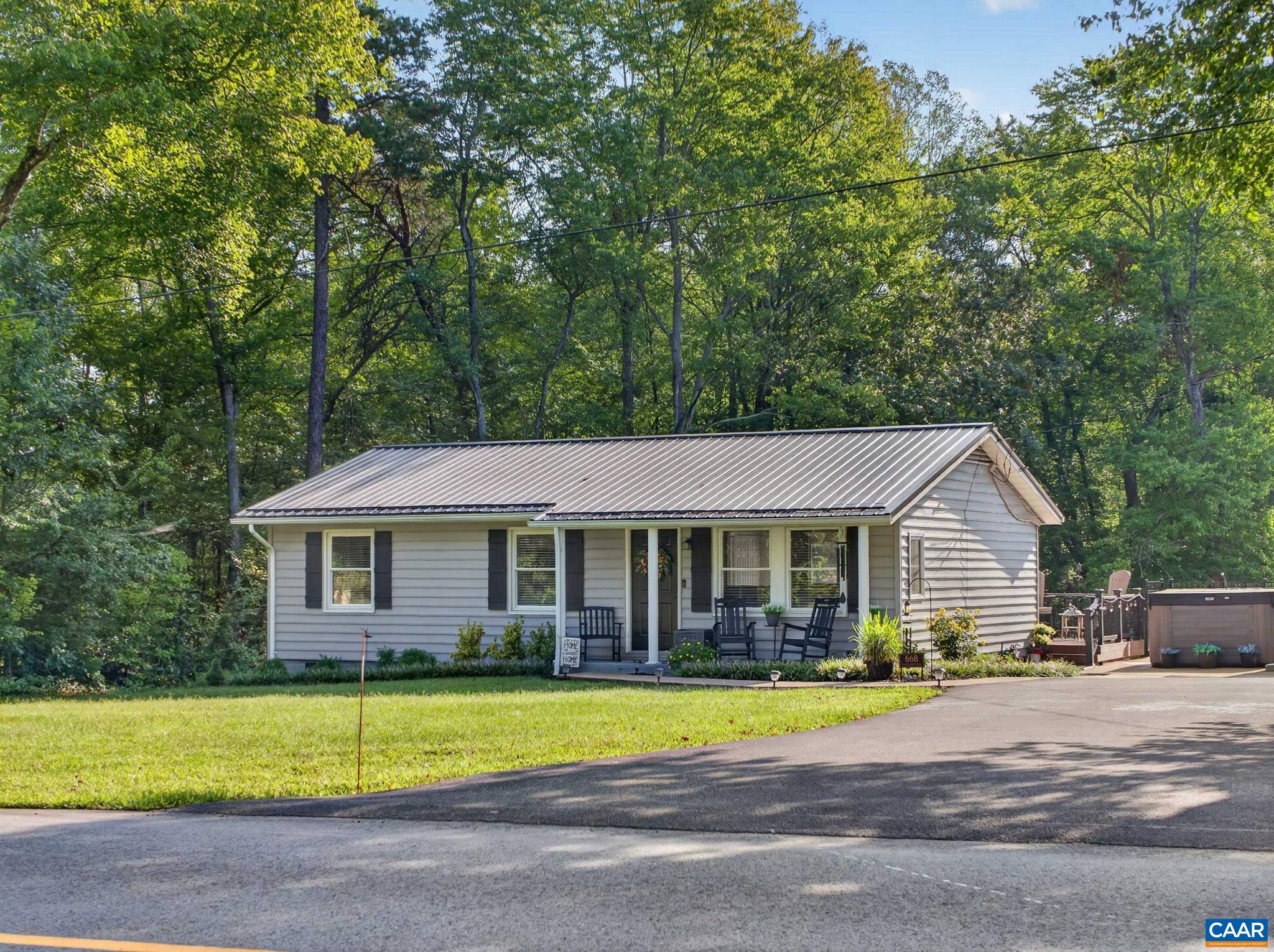 668 Haden Martin Road Palmyra, VA 22963 - Photo 2 of 44 Gallery Image 2