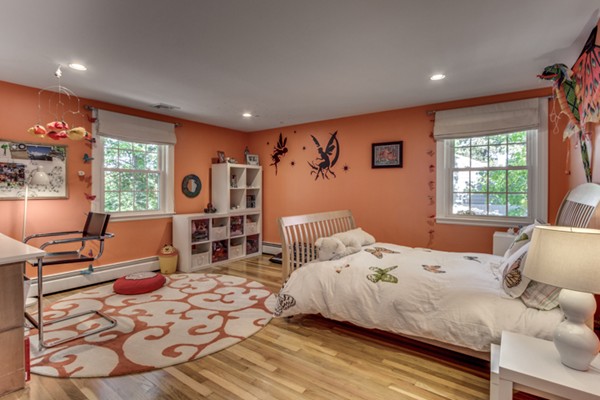 33 Aletha Road Needham, MA 02492 - Photo 15 of 22