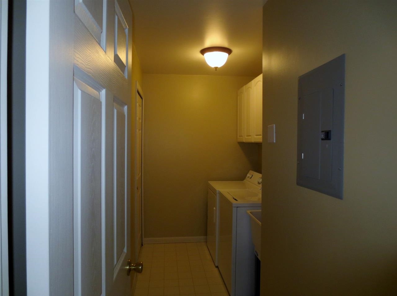 1918 Flagstone Circle, Unit 84 Rochester, MI 48307 - Photo 11 of 21 31211715-10.JPG
