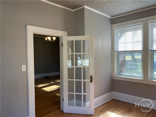 $1,800 | 1240 East Victory Drive, Unit 1, Savannah, GA 31404