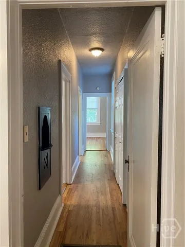 $1,950 | 1240 East Victory Drive, Unit 1, Savannah, GA 31404