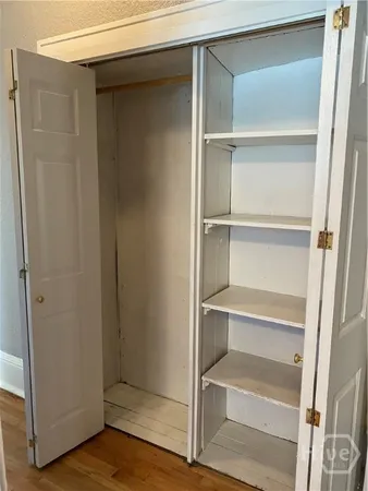 $1,800 | 1240 East Victory Drive, Unit 1, Savannah, GA 31404