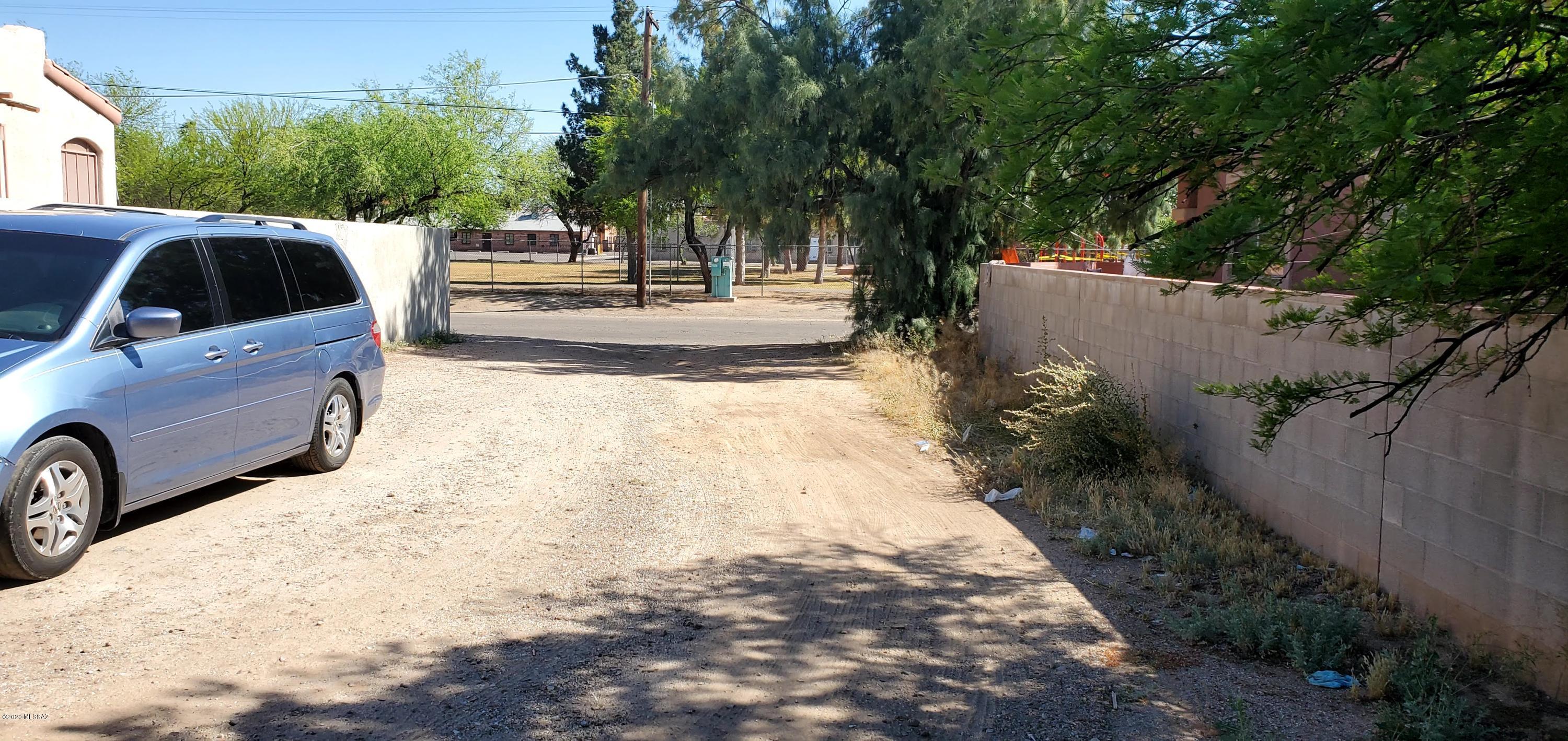 515 East Navajo Road, Unit PORTION Tucson, AZ 85705 - Photo 2 of 4
