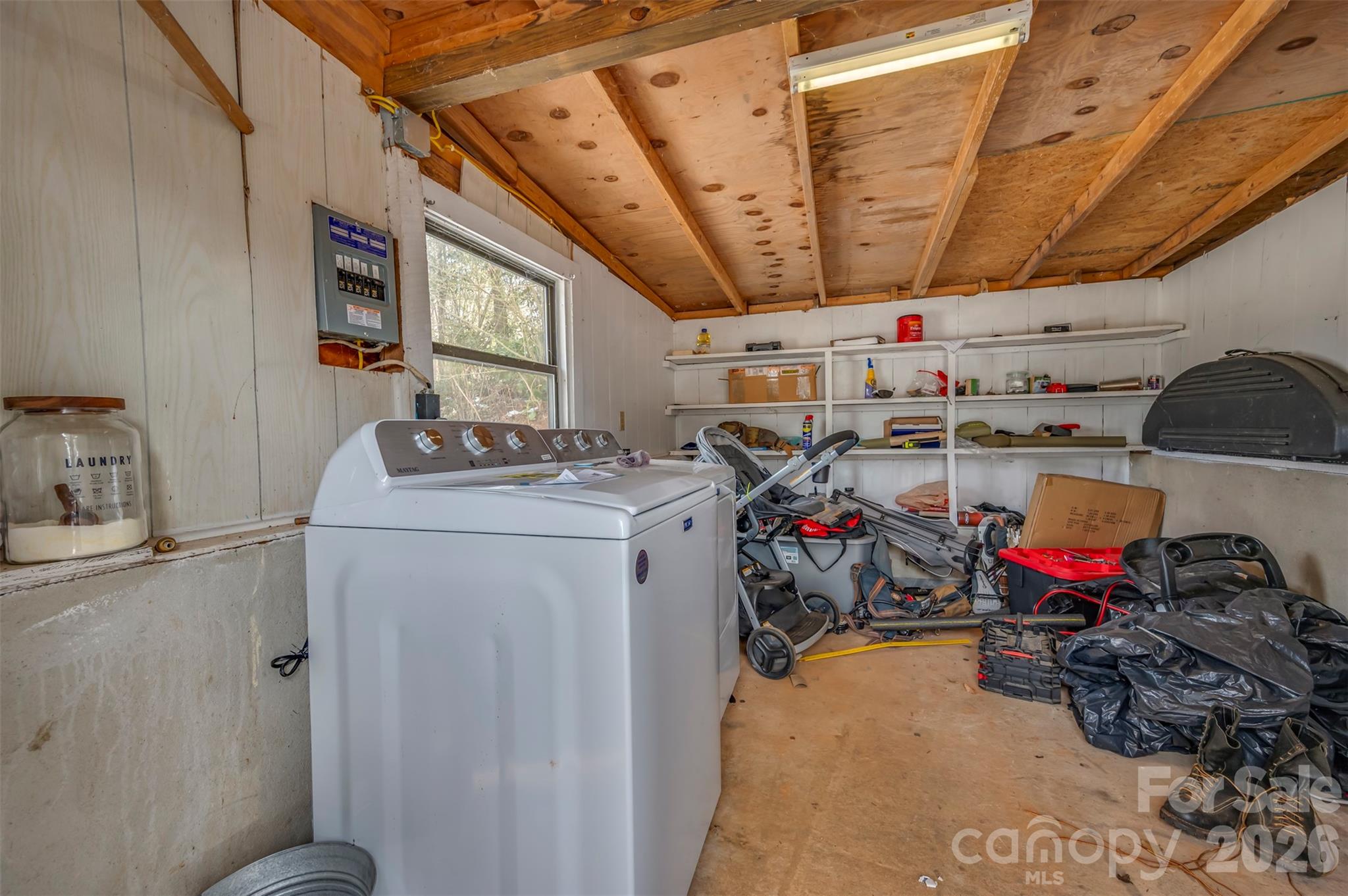 1685 Lynn Road Columbus, NC 28722 - Photo 23 of 31 a utility room with dryer and washer