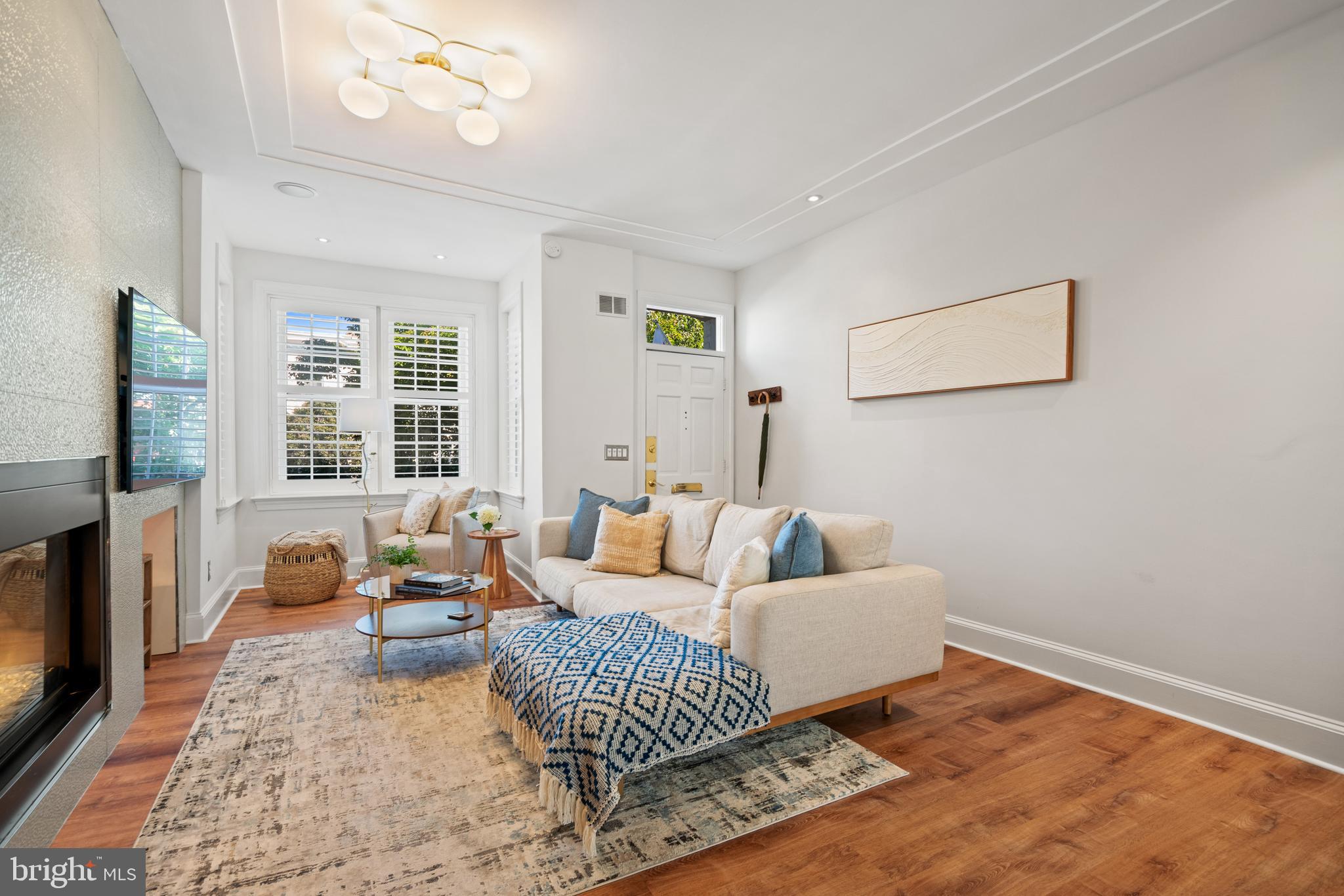 611 F Street Northeast Washington, DC 20002 - Photo 5 of 34 Enjoy Custom Interior Shutters