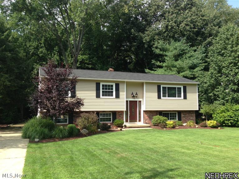 3014 Bancroft Road Akron, OH 44333 - Photo 1 of 25 Gallery Image 1