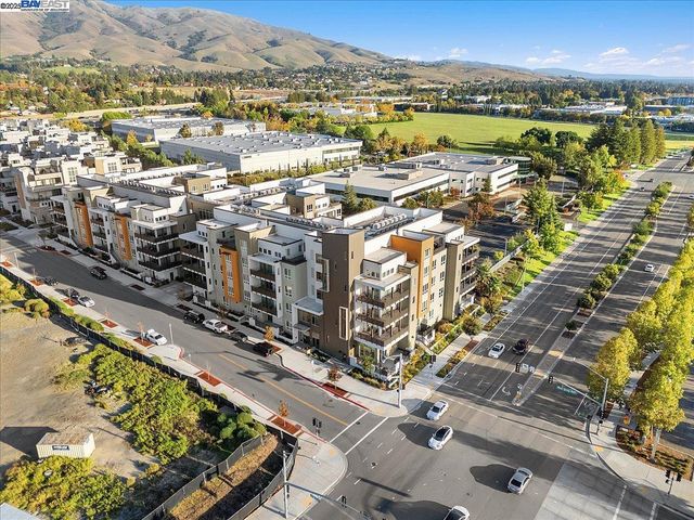 $1,899,000 | 2250 Kilowatt Way, Unit 409, Fremont, CA 94539