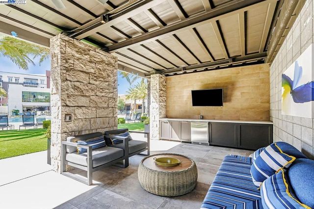 $1,899,000 | 2250 Kilowatt Way, Unit 409, Fremont, CA 94539