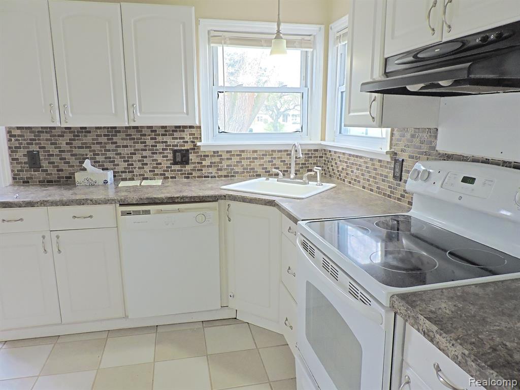 8220 Duffield Road Gaines, MI 48436 - Photo 8 of 31