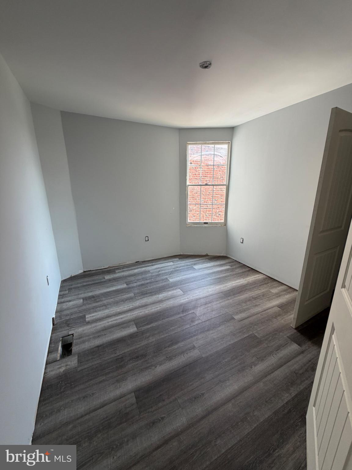 243 Cherry Street, Unit 710 Sharon Hill, PA 19079 - Photo 7 of 9 Gallery Image 7