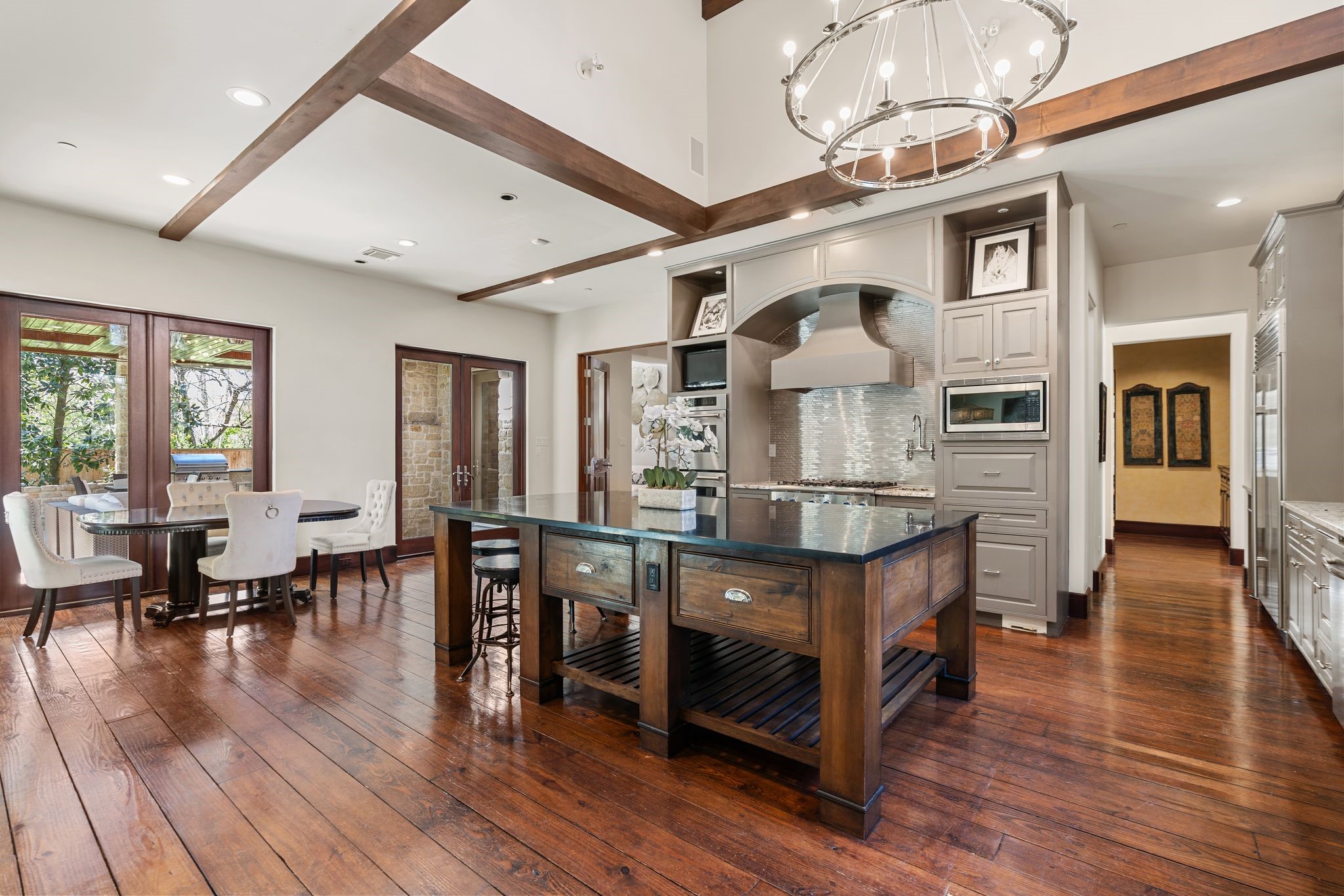 354 Piney Point Road Houston, TX 77024 - Photo 15 of 50