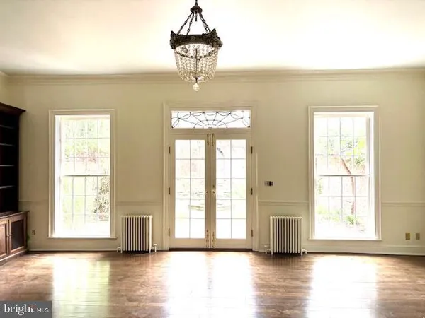 $9,250 | 1552 34th Street Northwest, Washington, DC 20007