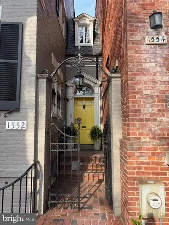 $9,250 | 1552 34th Street Northwest, Washington, DC 20007