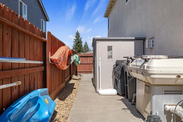$689,950 | 2630 Novi Drive, Riverbank, CA 95367
