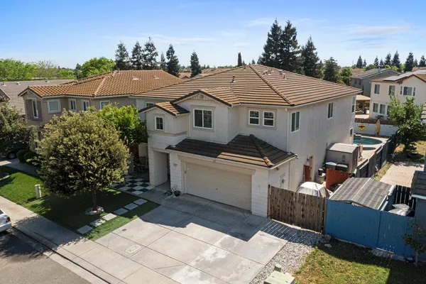 $689,950 | 2630 Novi Drive, Riverbank, CA 95367