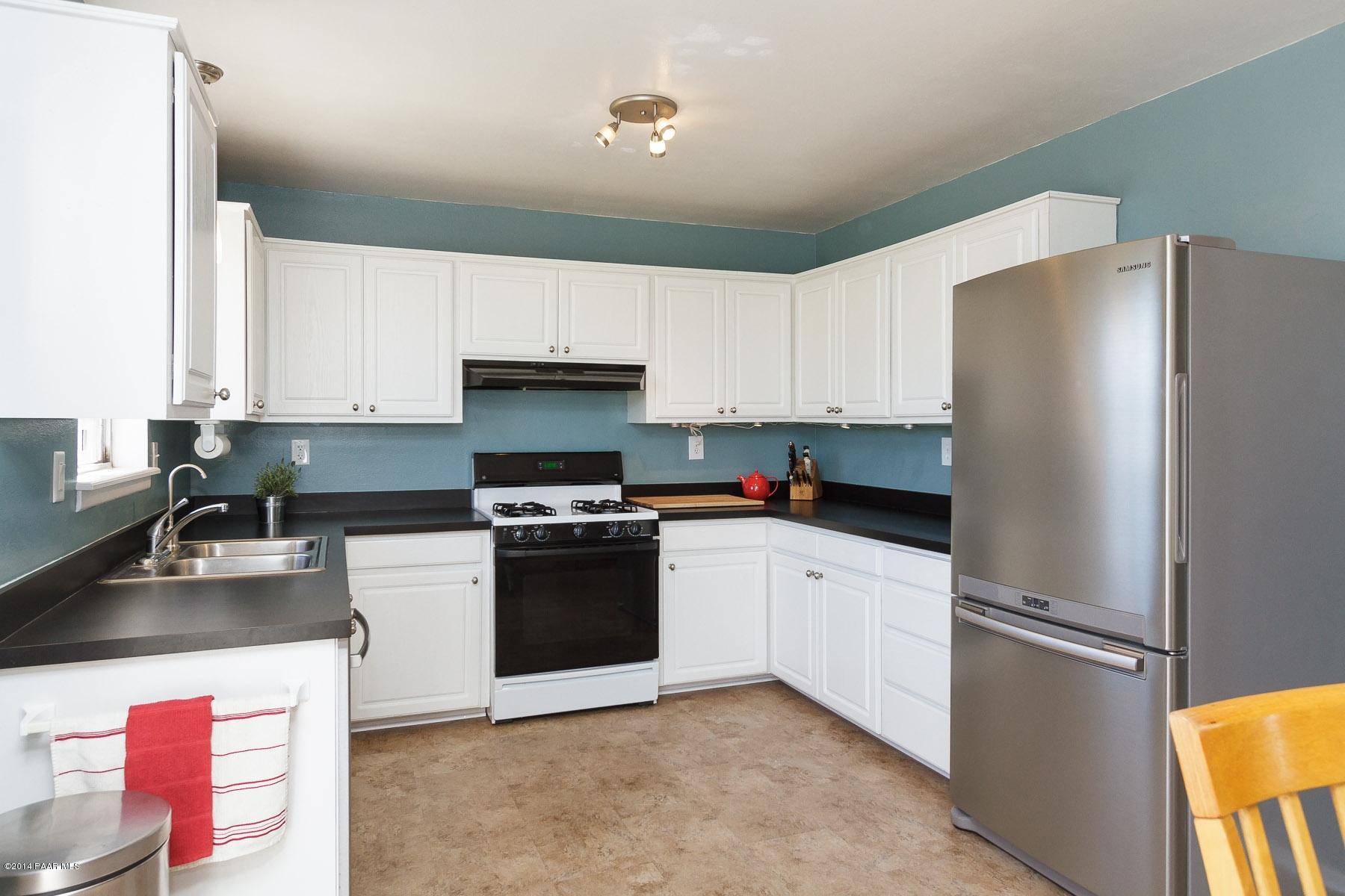 Charming kitchen