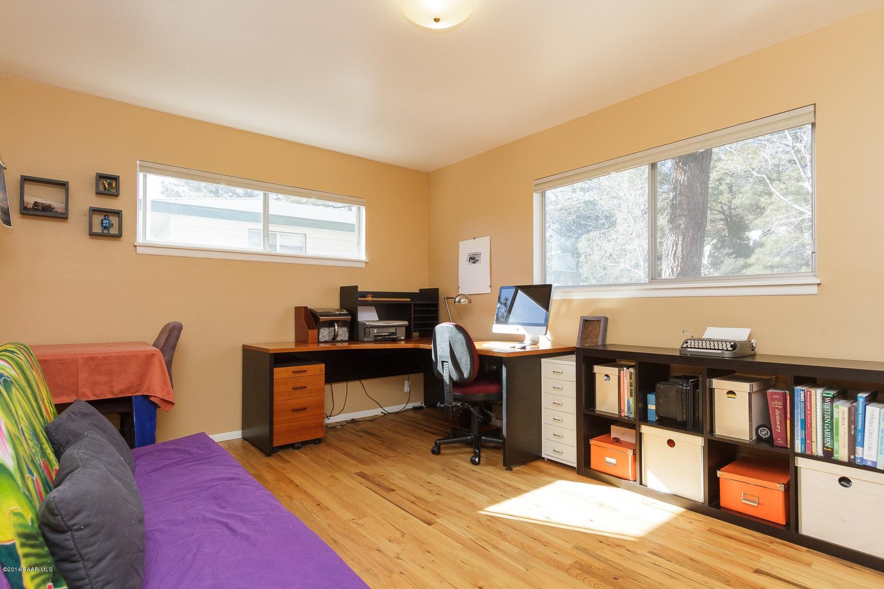 445 Canyon Springs Road Prescott, AZ 86303 - Photo 10 of 22 Sunny bedroom or home office
