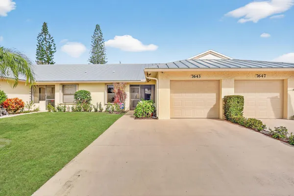 $2,300 | 7643 Southeast Sugar Sand Circle, Hobe Sound, FL 33455