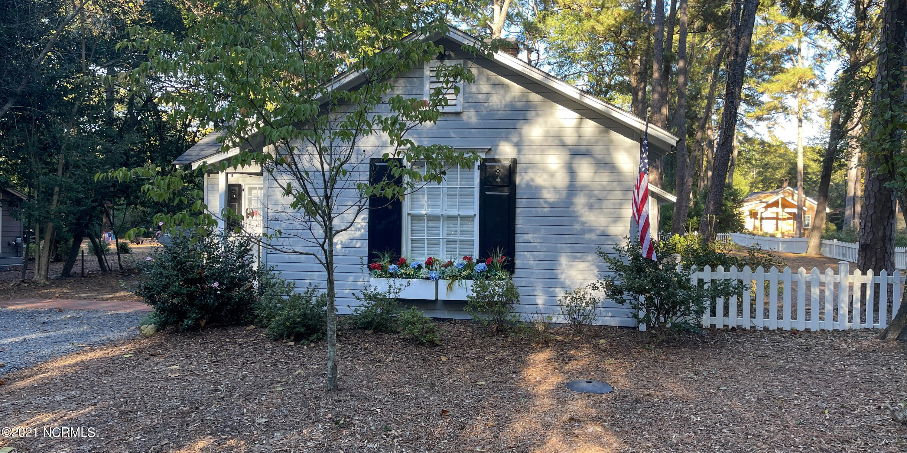 210 Dundee Road Pinehurst, NC 28374 - Photo 4 of 30 4-DJI_20211107_152908_500