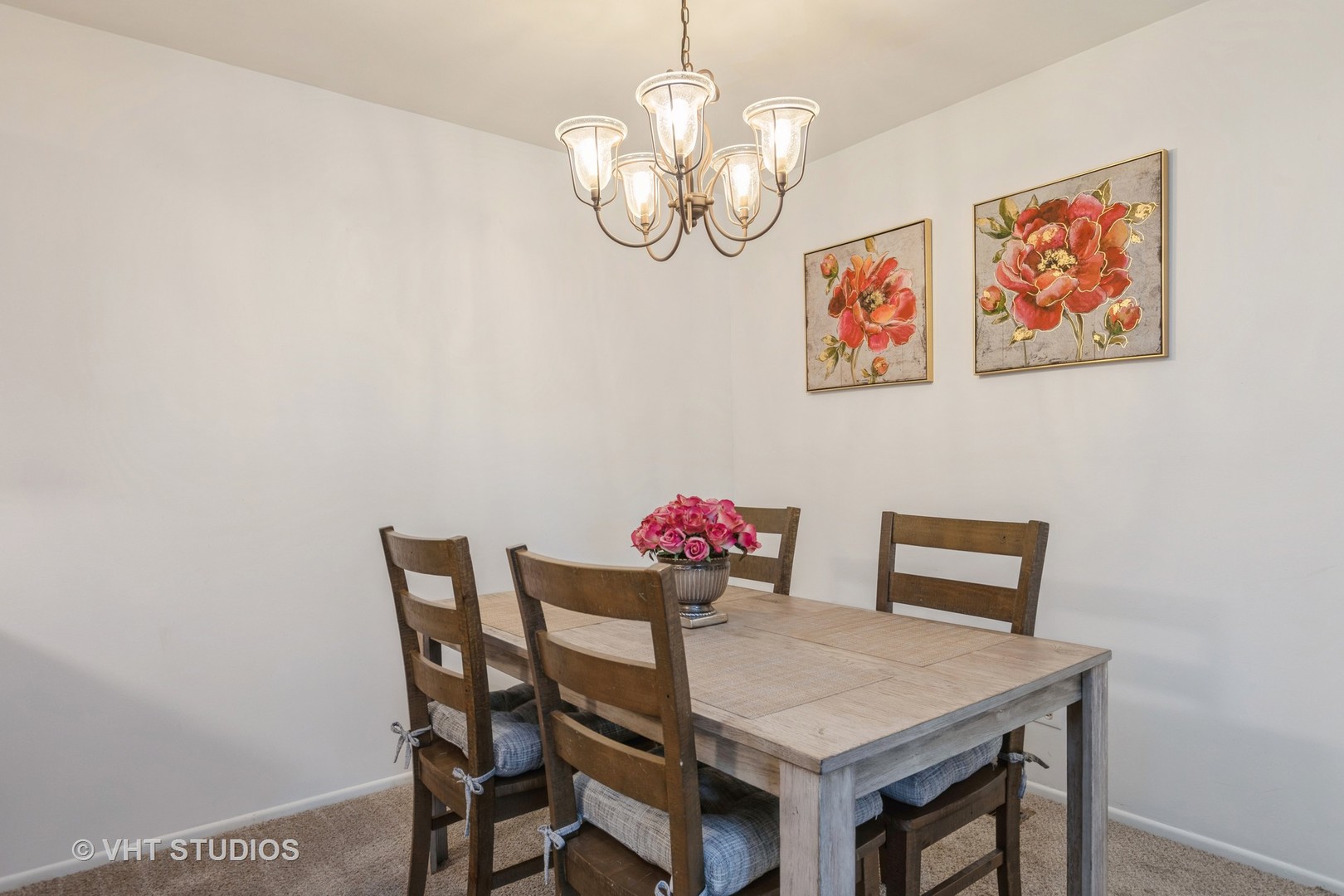 983 Golf Course Road, Unit 2 Crystal Lake, IL 60014 - Photo 5 of 15 Gallery Image 5