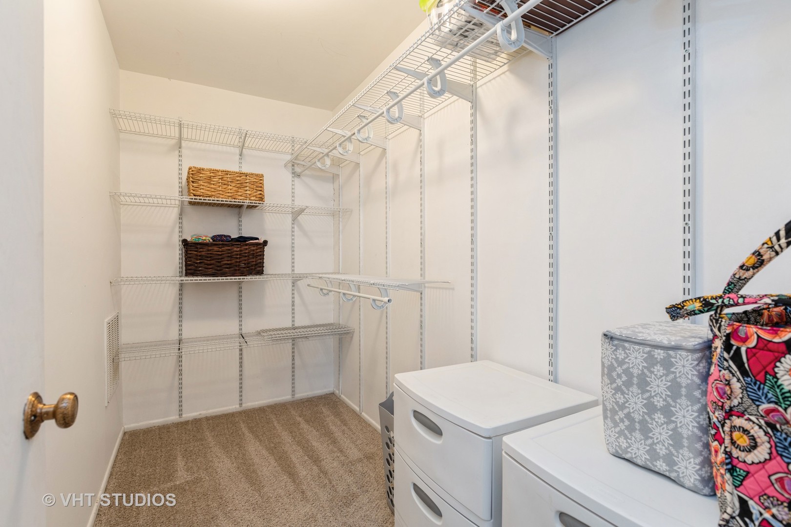 983 Golf Course Road, Unit 2 Crystal Lake, IL 60014 - Photo 10 of 15 Gallery Image 10