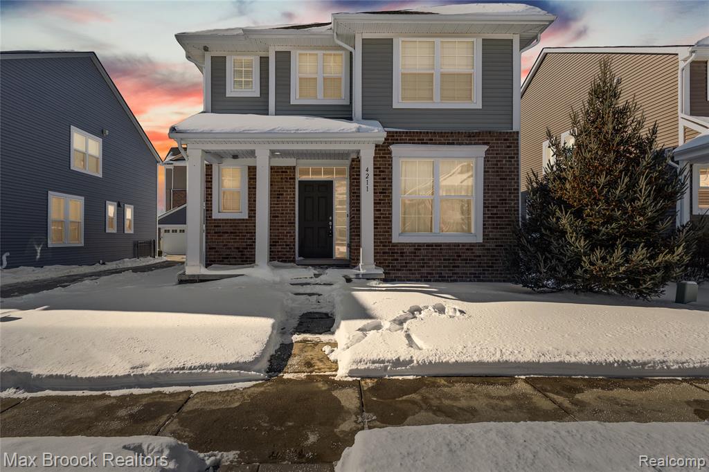 4211 Kent Road Royal Oak, MI 48073 - Photo 2 of 54