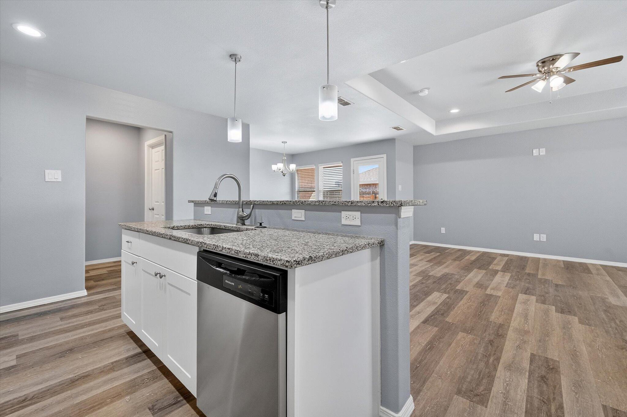 8520 11th Street Lubbock, TX 79416 - Photo 15 of 27 15-DAY_3207