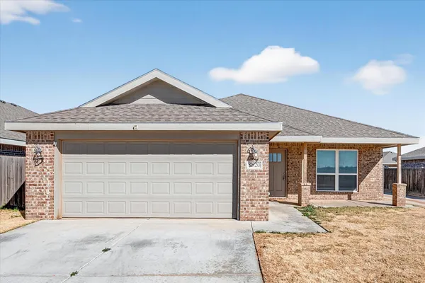 $1,675 | 8520 11th Street, Lubbock, TX 79416