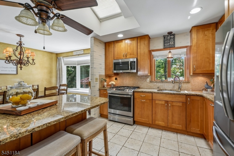 357 Foxwood Road Union, NJ 07083 - Photo 9 of 19 Gallery Image 9