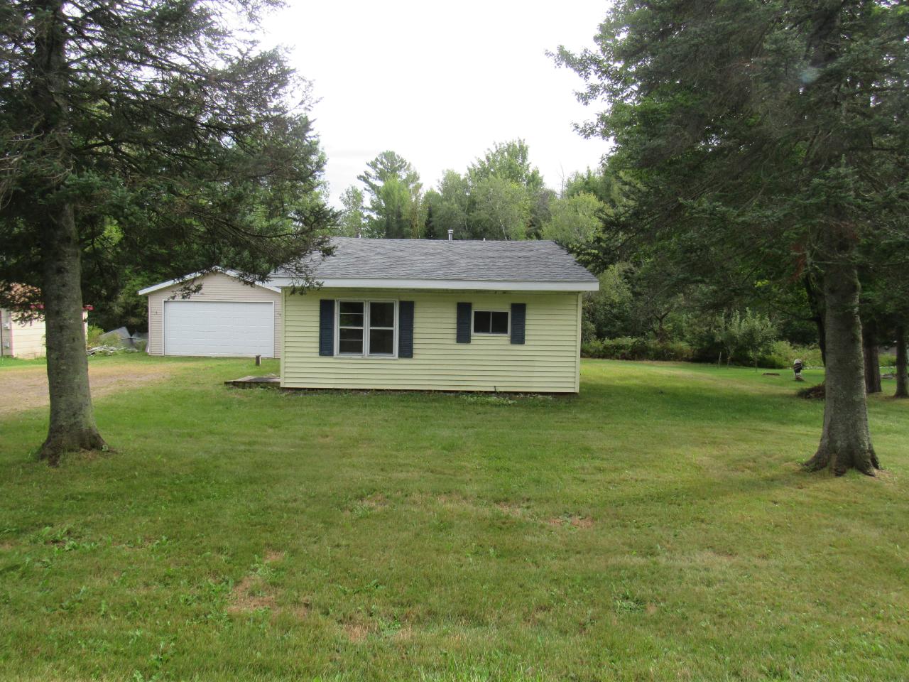 15717 East Chain Lake Road Lakewood, WI 54138 - Photo 7 of 34 Gallery Image 7