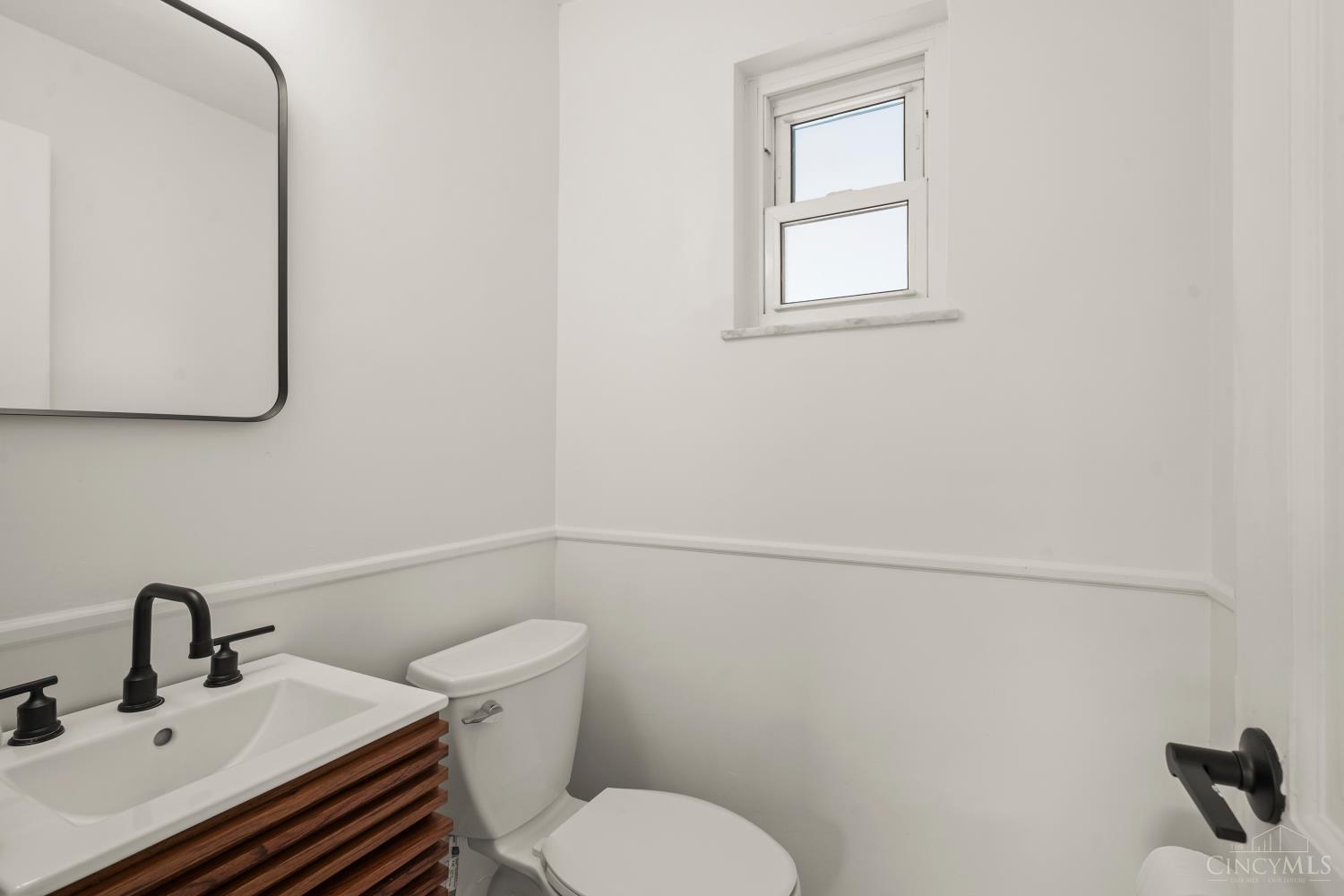 3408 Rocker Drive Cincinnati, OH 45239 - Photo 18 of 34 Gallery Image 18