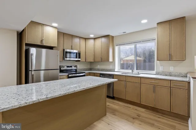 $475,000 | 7388 Hickory Log Circle, Columbia, MD 21045