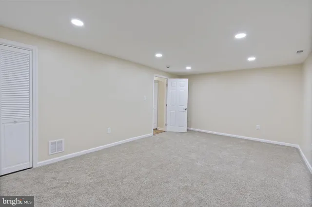 $475,000 | 7388 Hickory Log Circle, Columbia, MD 21045