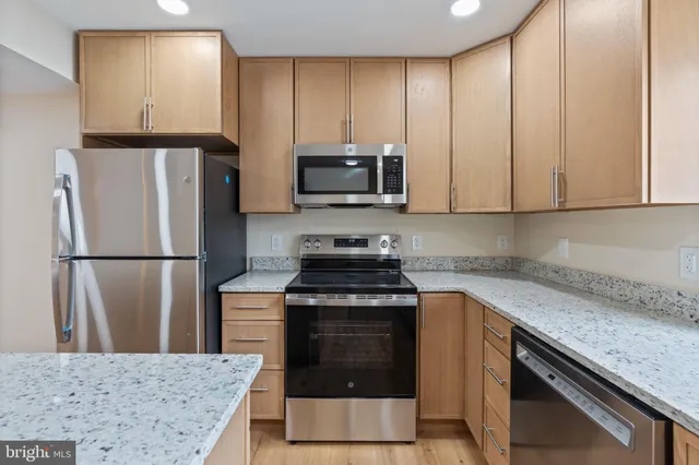 $475,000 | 7388 Hickory Log Circle, Columbia, MD 21045