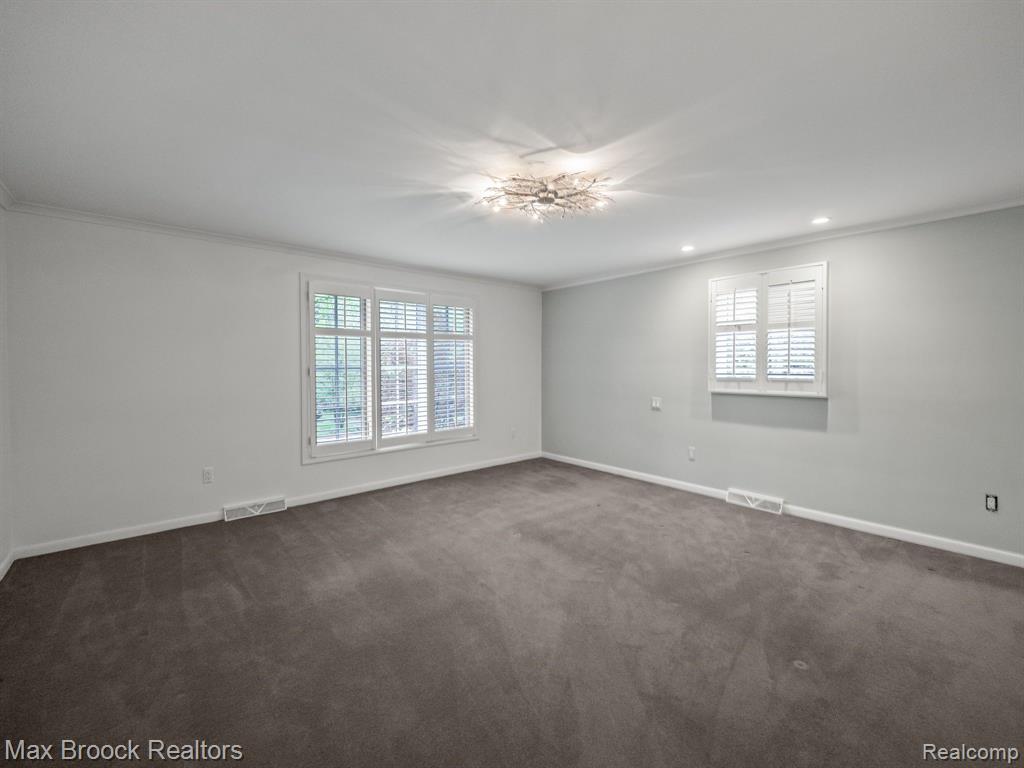 350 Shirley Road Birmingham, MI 48009 - Photo 32 of 60