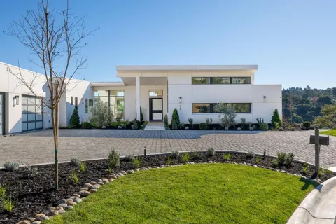 $11,800,000 | 45 Calaveras Court, Hillsborough, CA 94010