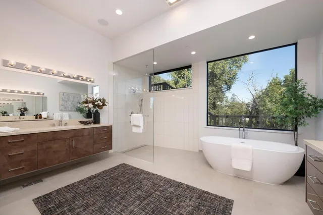 $11,800,000 | 45 Calaveras Court, Hillsborough, CA 94010