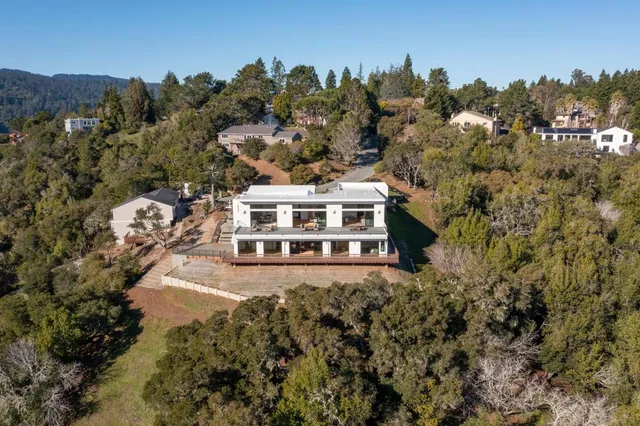 $11,800,000 | 45 Calaveras Court, Hillsborough, CA 94010