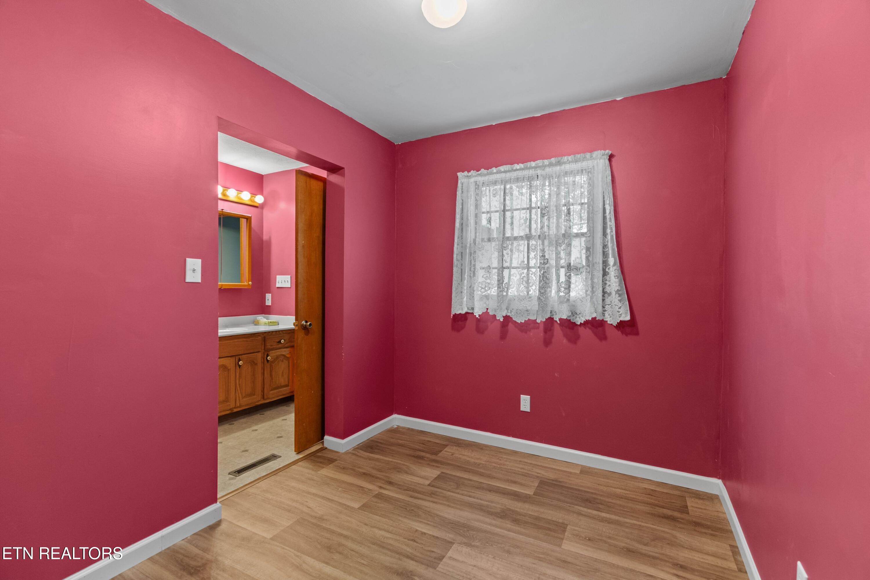 5245 Highway 11W Bean Station, TN 37708 - Photo 15 of 35 016-5245US11W-BeanStation-TN-37708-SMALL