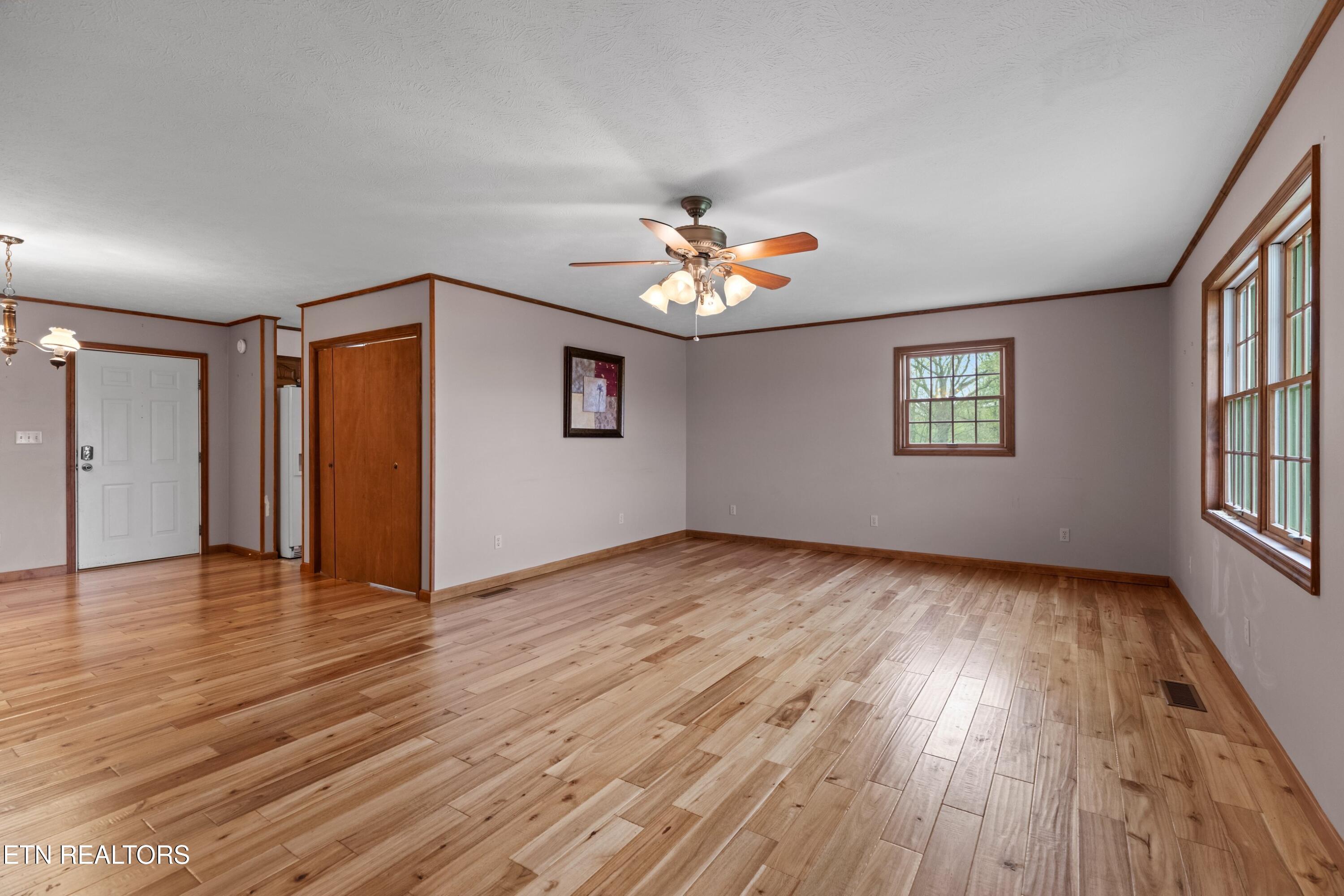 5245 Highway 11W Bean Station, TN 37708 - Photo 6 of 35 005-5245US11W-BeanStation-TN-37708-SMALL