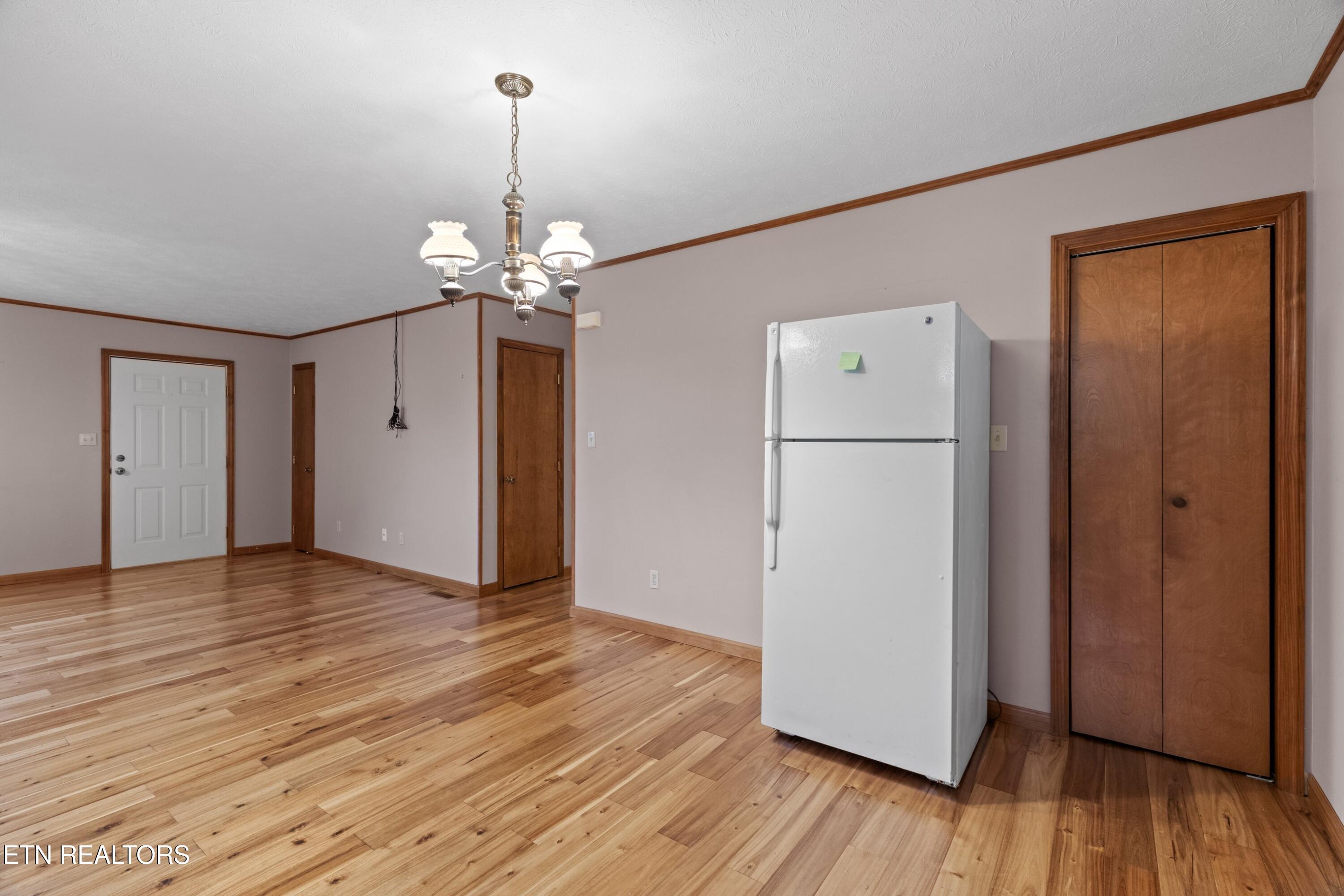 5245 Highway 11W Bean Station, TN 37708 - Photo 7 of 35 009-5245US11W-BeanStation-TN-37708-SMALL